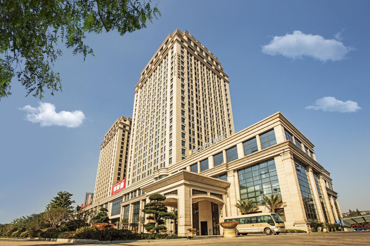 דזיאסין Dragon Dream Hotel מראה חיצוני תמונה