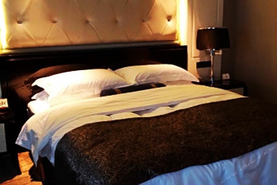 דזיאסין Dragon Dream Hotel מראה חיצוני תמונה
