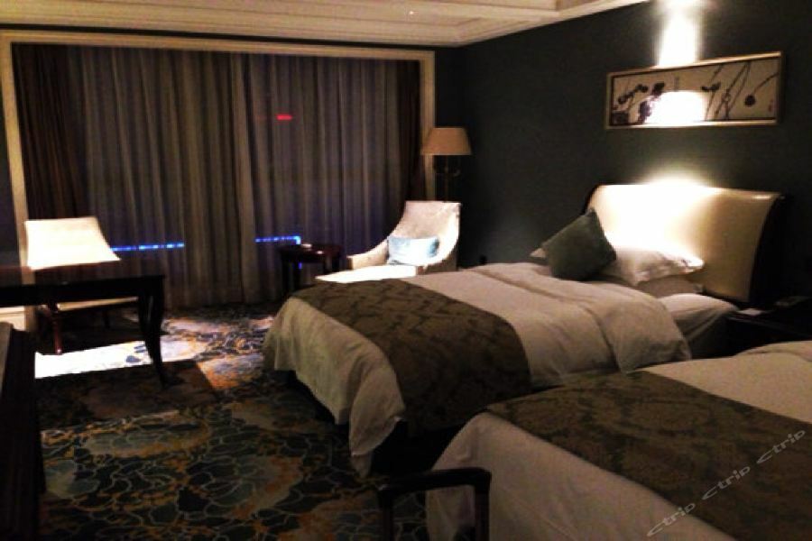 דזיאסין Dragon Dream Hotel מראה חיצוני תמונה