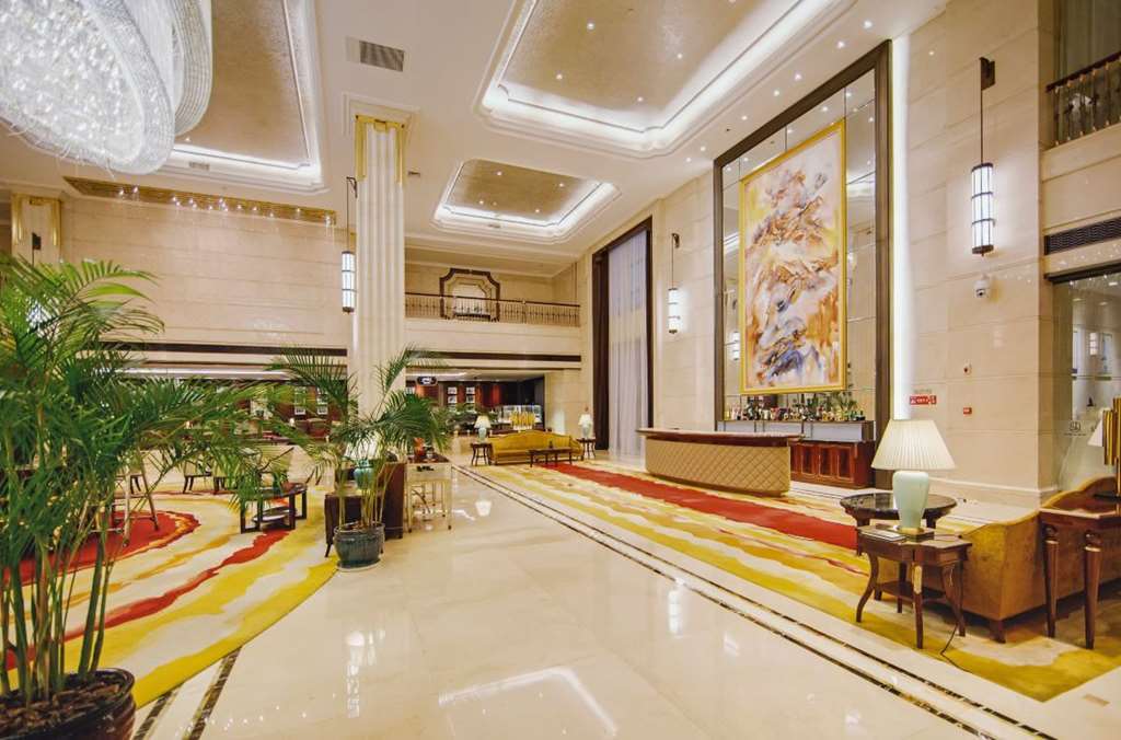 דזיאסין Dragon Dream Hotel מראה פנימי תמונה