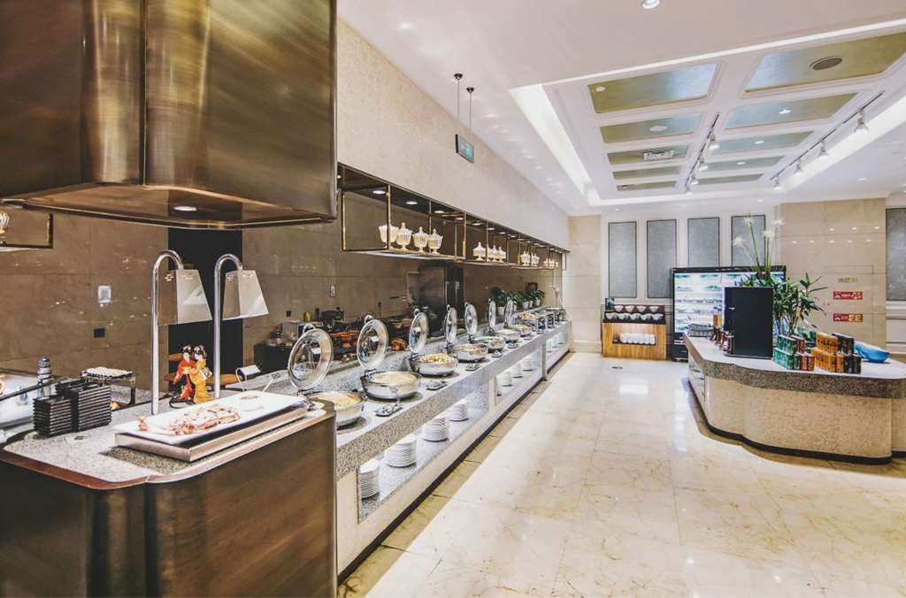 דזיאסין Dragon Dream Hotel מסעדה תמונה